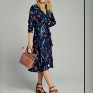 Vintage True Wrap Dark Floral MIDI Dress
